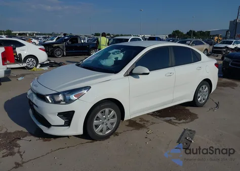 2022 Kia Rio S z USA, uszkodzony, nr VIN 3KPA24AD3NE493632